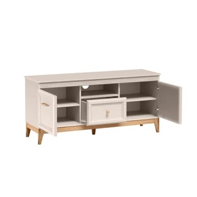 TV staliukas W-8