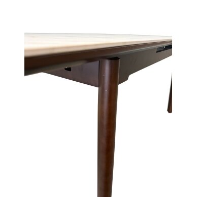 Išskleidžiamas valgomojo stalas OSTEN 140-180x80 cm, balta su auksu, riešutmedžio kojos 2 Išskleidžiamas valgomojo stalas OSTEN 140-180x80 cm, balta su auksu, riešutmedžio kojos 2